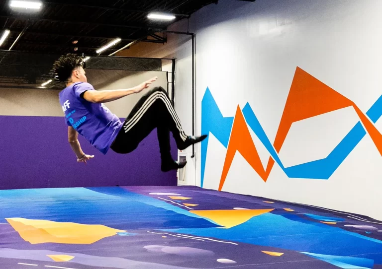 airbag trampoline park